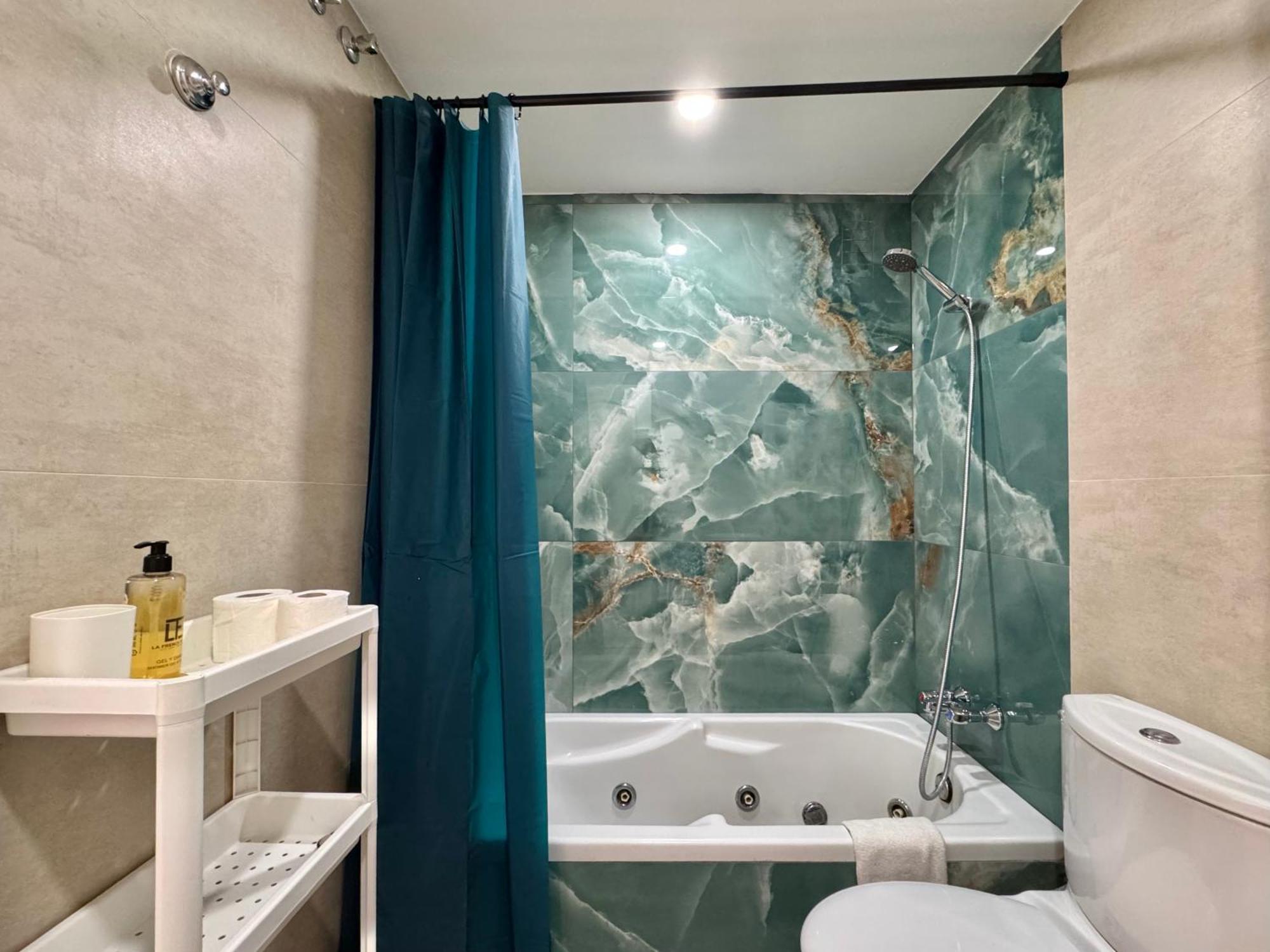 Апартаменти Lafrenchtouch - Torrequebrada 2Dorm Cerca Playa Бенальмадена Екстер'єр фото